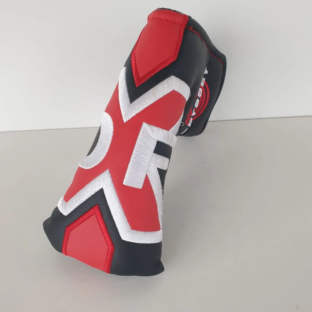 Odyssey DFX blade putter headcover - Image 1