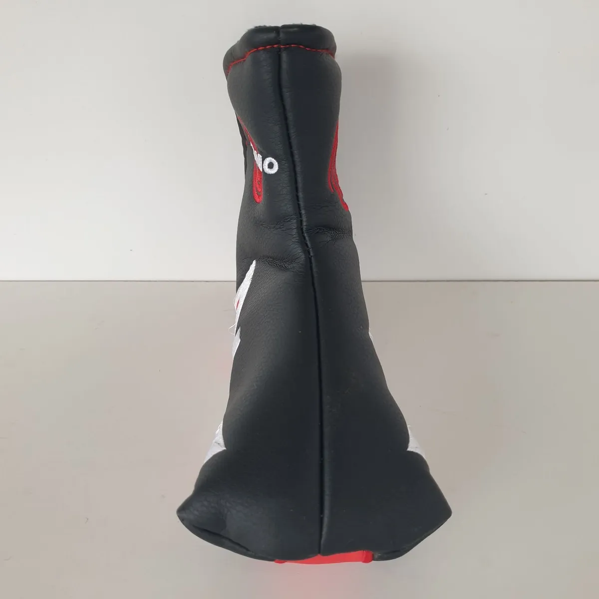 Odyssey DFX blade putter headcover - Image 4