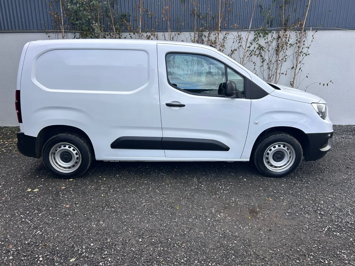 2023 Opel Combo - Great value - Image 3
