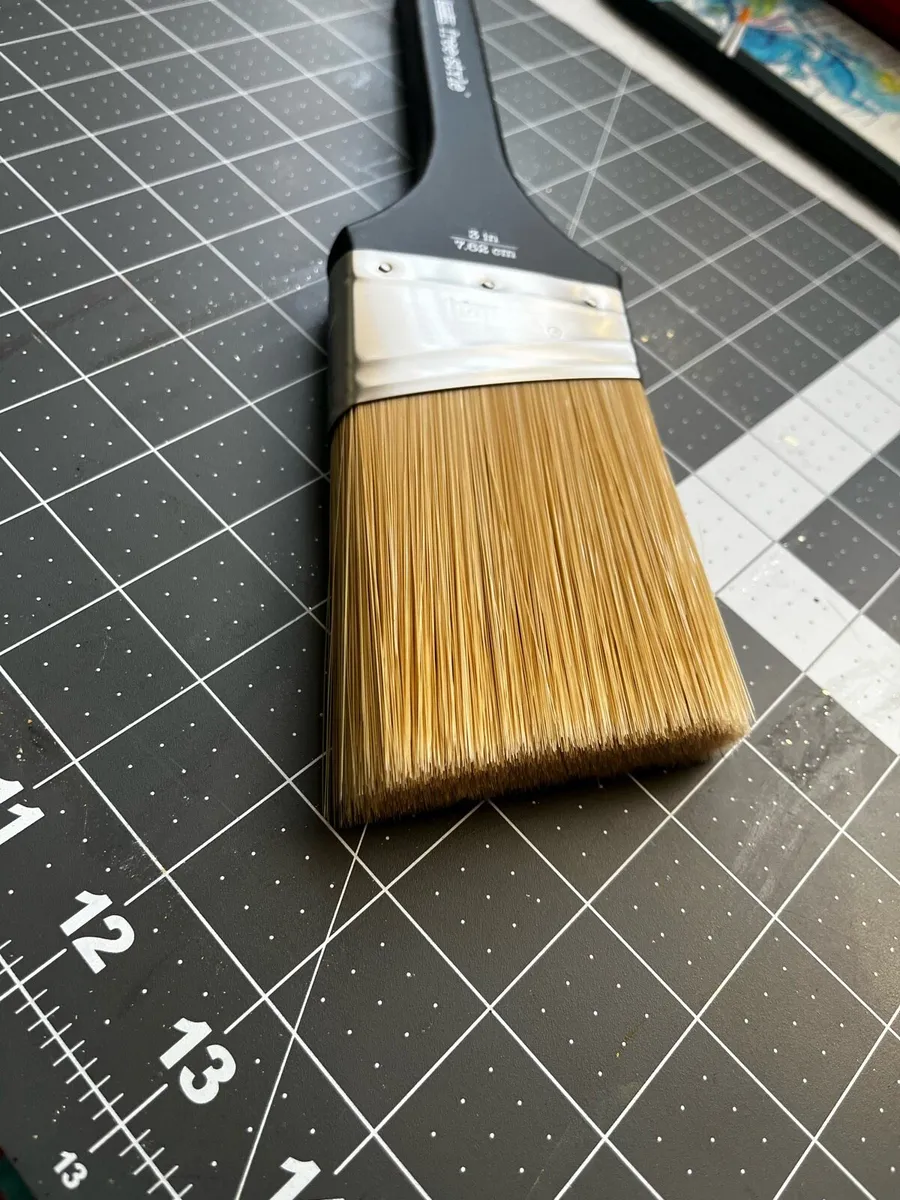 Liquitex Large Paint Brush - Image 3