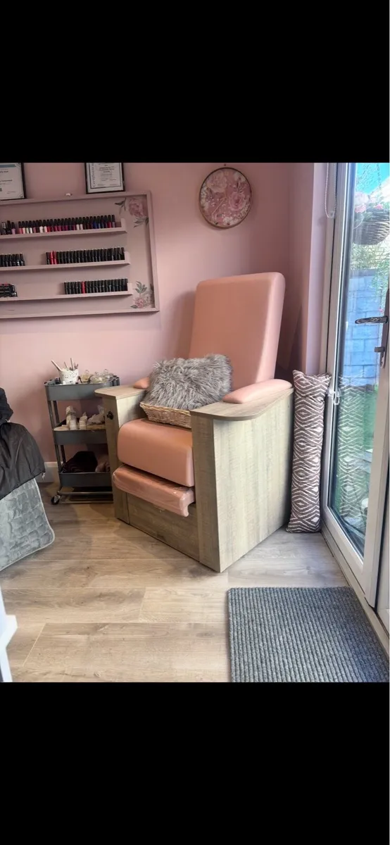 Pedicure Chair - Image 2