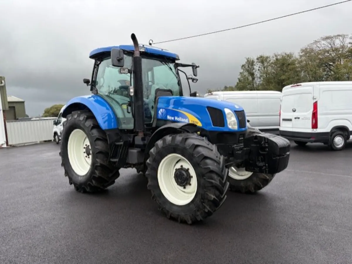 2009 New Holland T6050 - Image 2