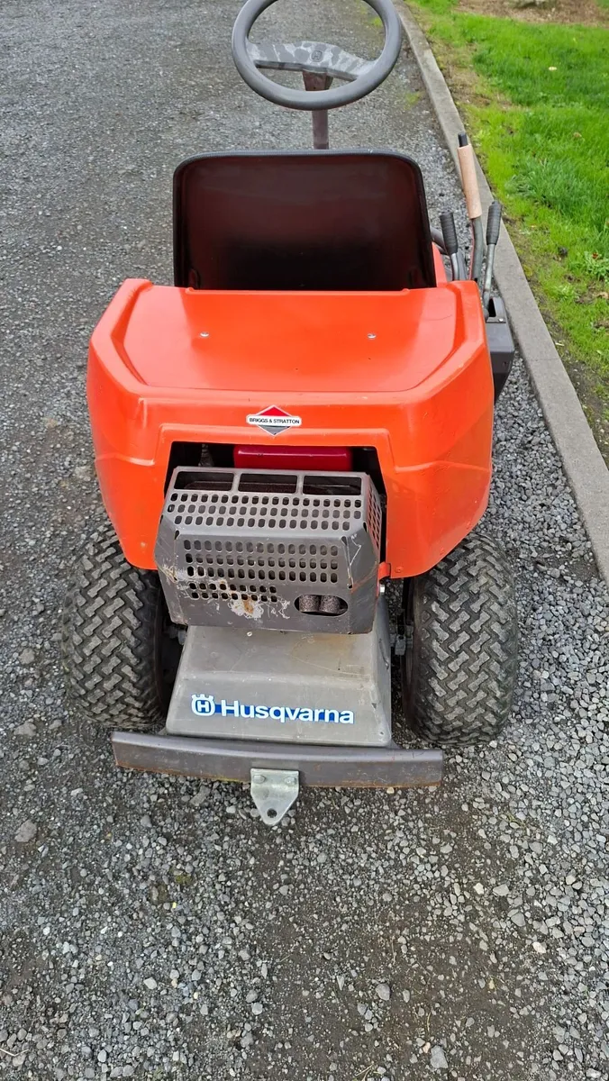 Ride on mower - Image 4
