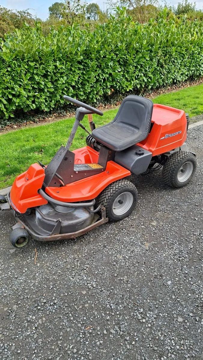 Ride on mower - Image 2
