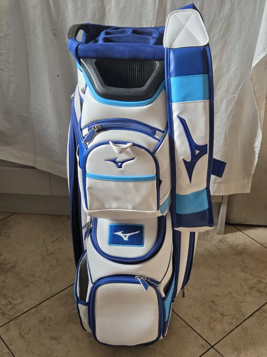 Mizuno Golf Bag - Image 1