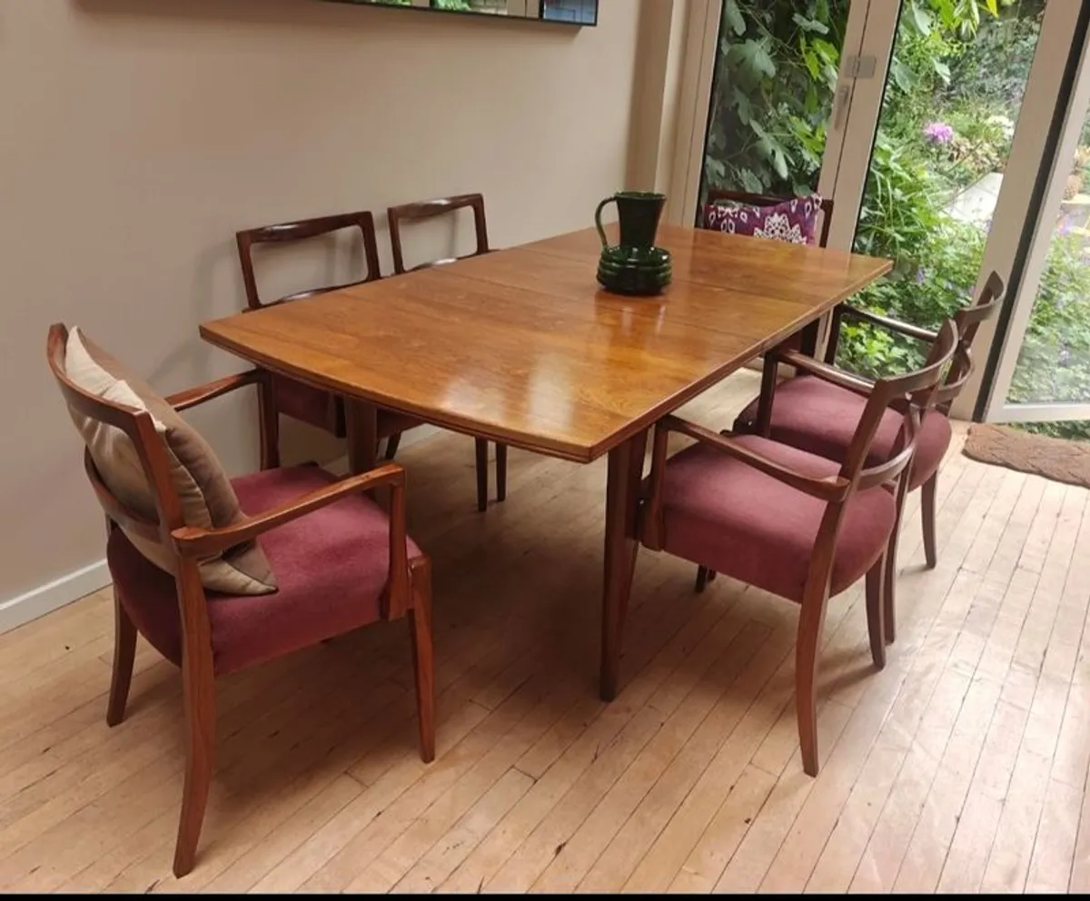 Alfred Cox Dining Table & 6 Chairs - Image 1