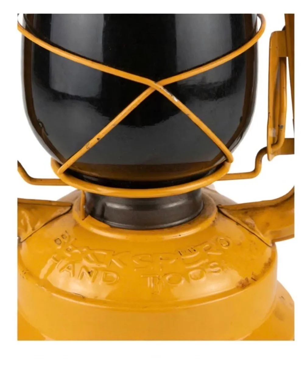 Vintage hurricane oil lamp - Image 2