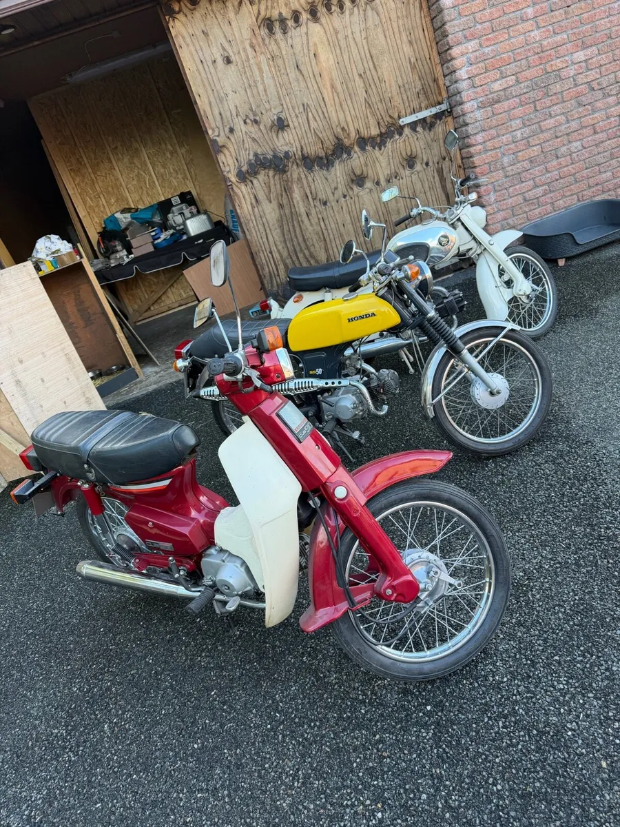 HONDA c90/ ss50 / 90 motorbike - Image 1