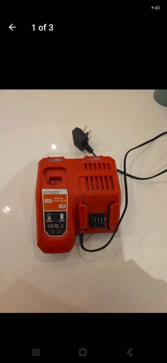 Charger for charging milwaukee batteries - Image 1