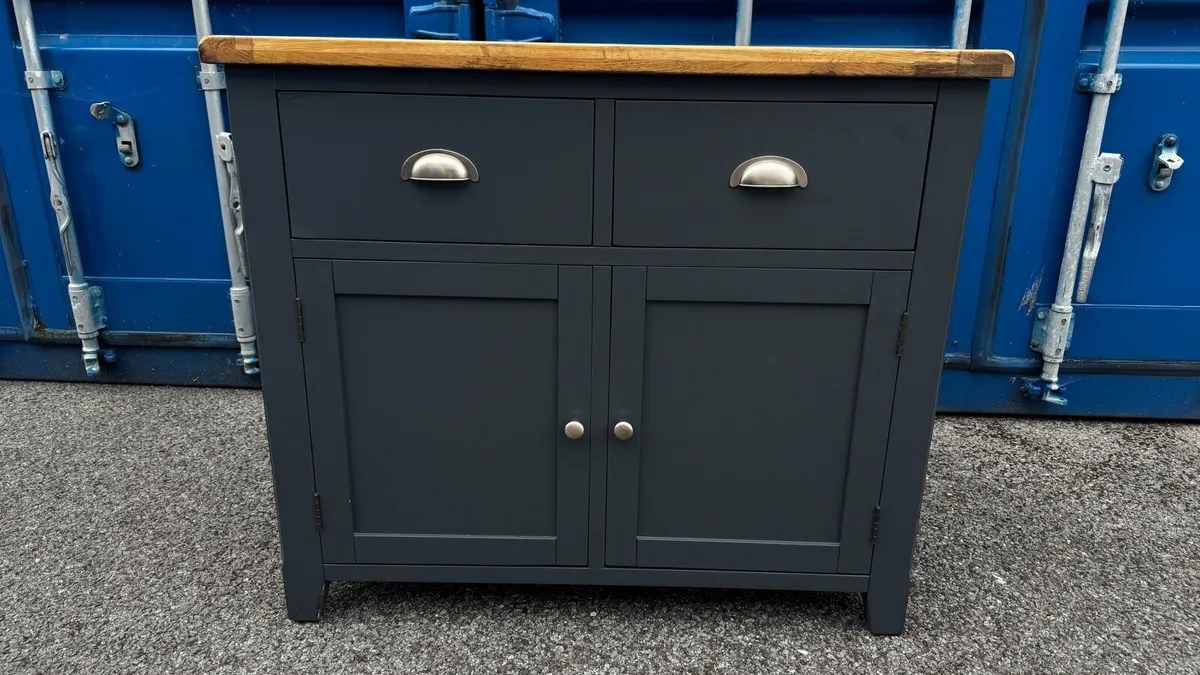 Oak 2 Door Sideboard Ex Display Like New - Image 4