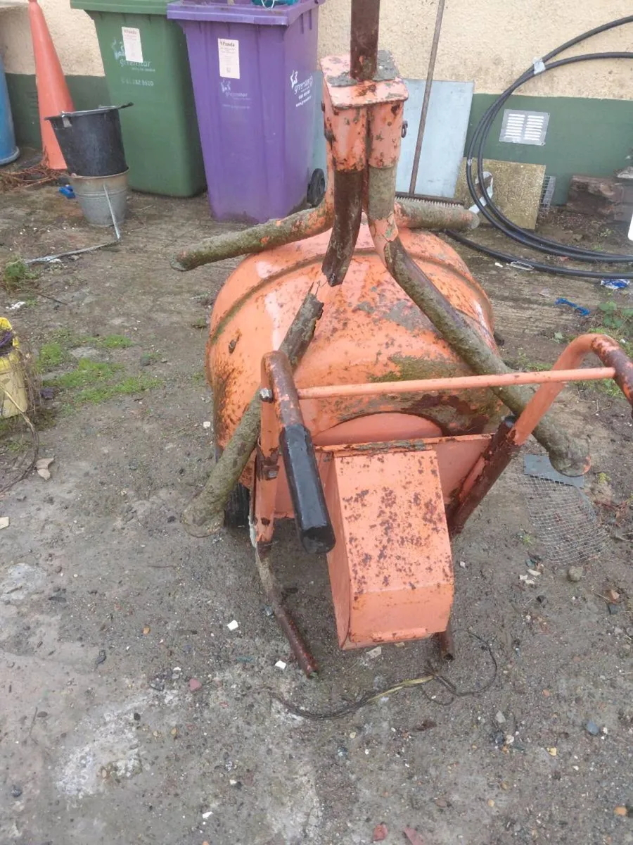 Electric cement mixer - Image 2