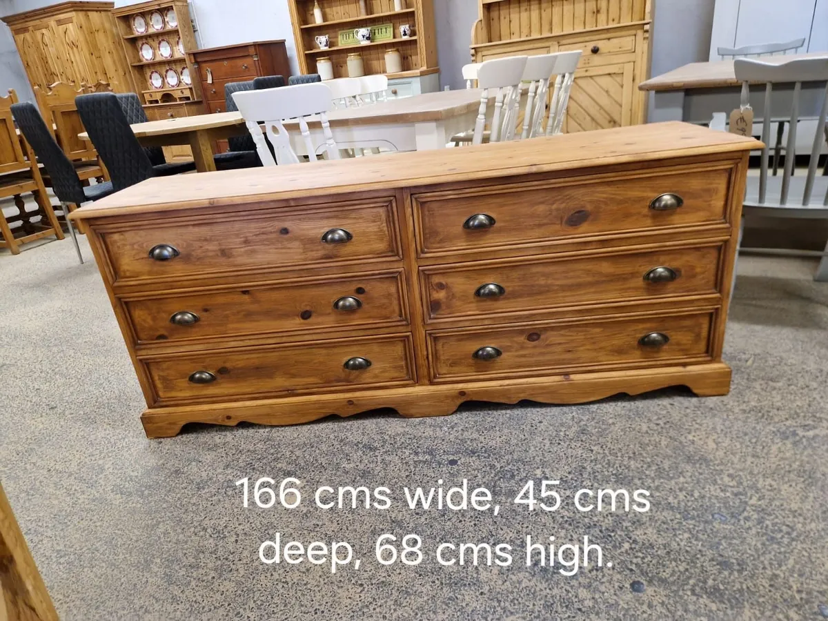 Vintage 6 drawer pine chest - Image 2