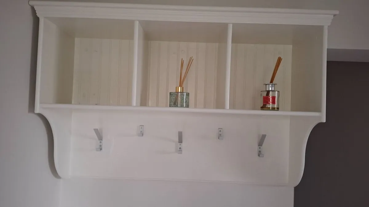 Coat hook and shelf - Image 1