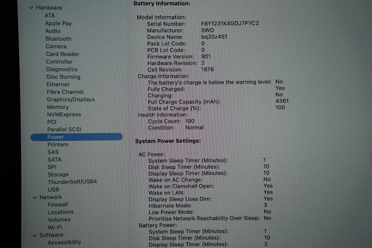 MacbBook Pro 13" 2020 | 10th Gen i5 2.0GHz | 16GB - Image 3