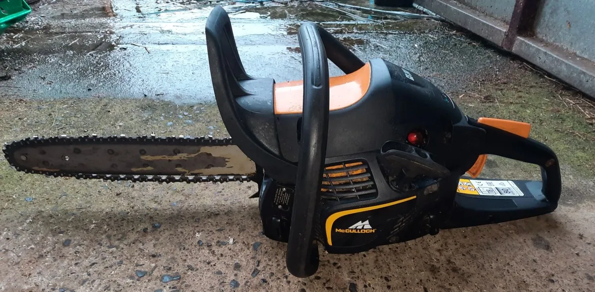 McCulloch Chainsaw - Image 1