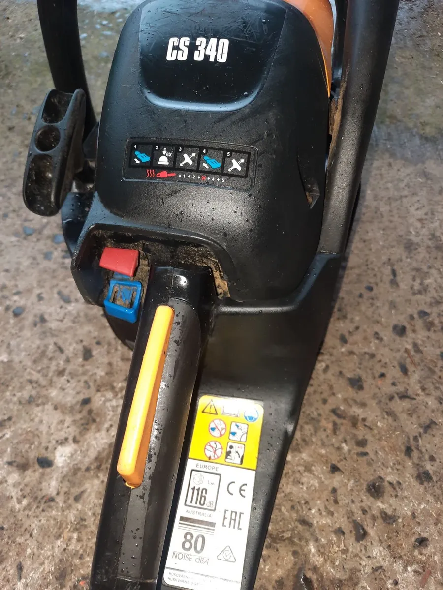 McCulloch Chainsaw - Image 4