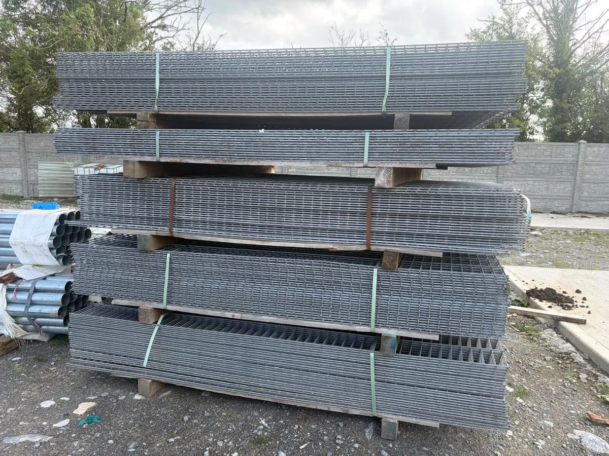 security fencing - Image 2