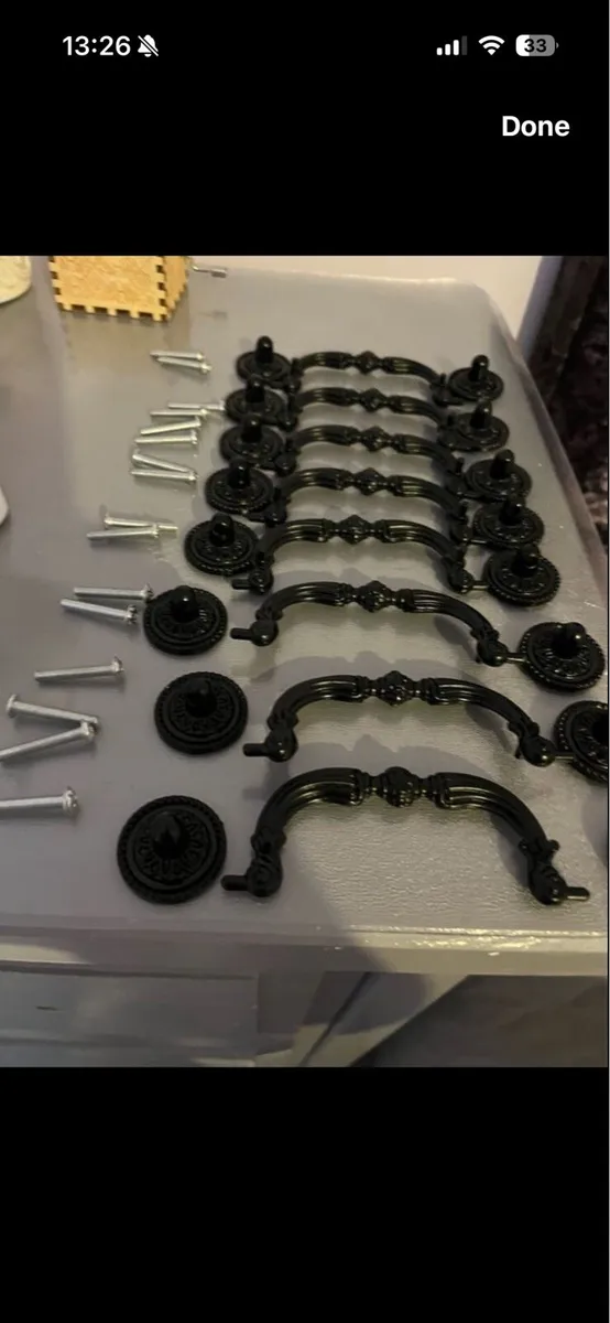 Door/Drawer handles - Image 1