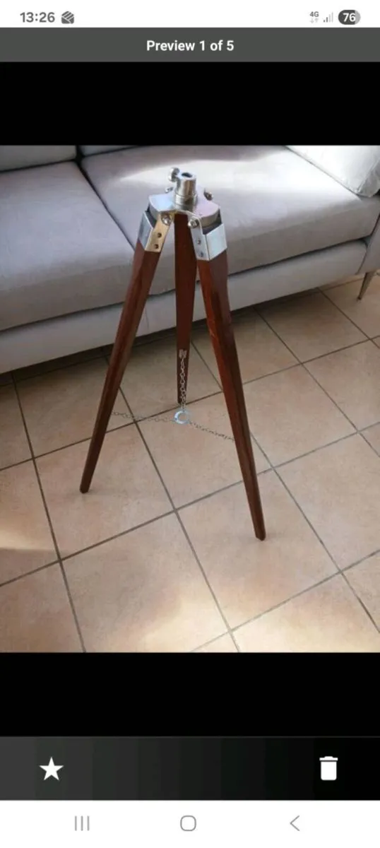 Light Tripod - Image 1