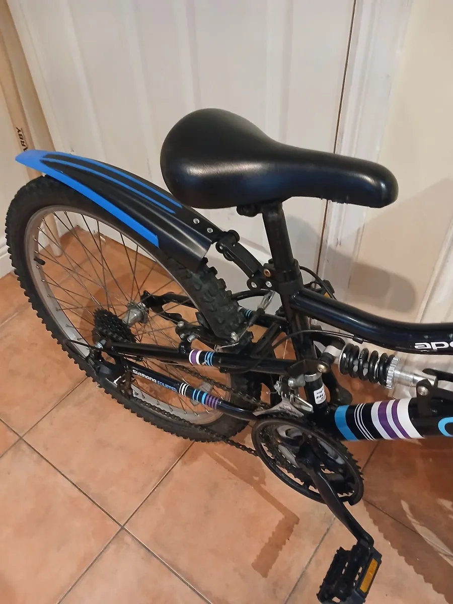 Bicycle - Image 4