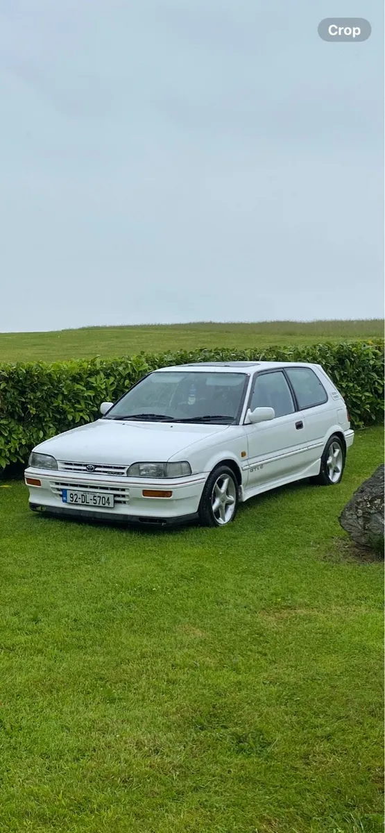 Toyota Corolla 1.3 GL - Image 1