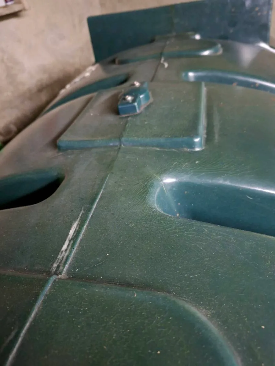 Oil tank9 - Image 4