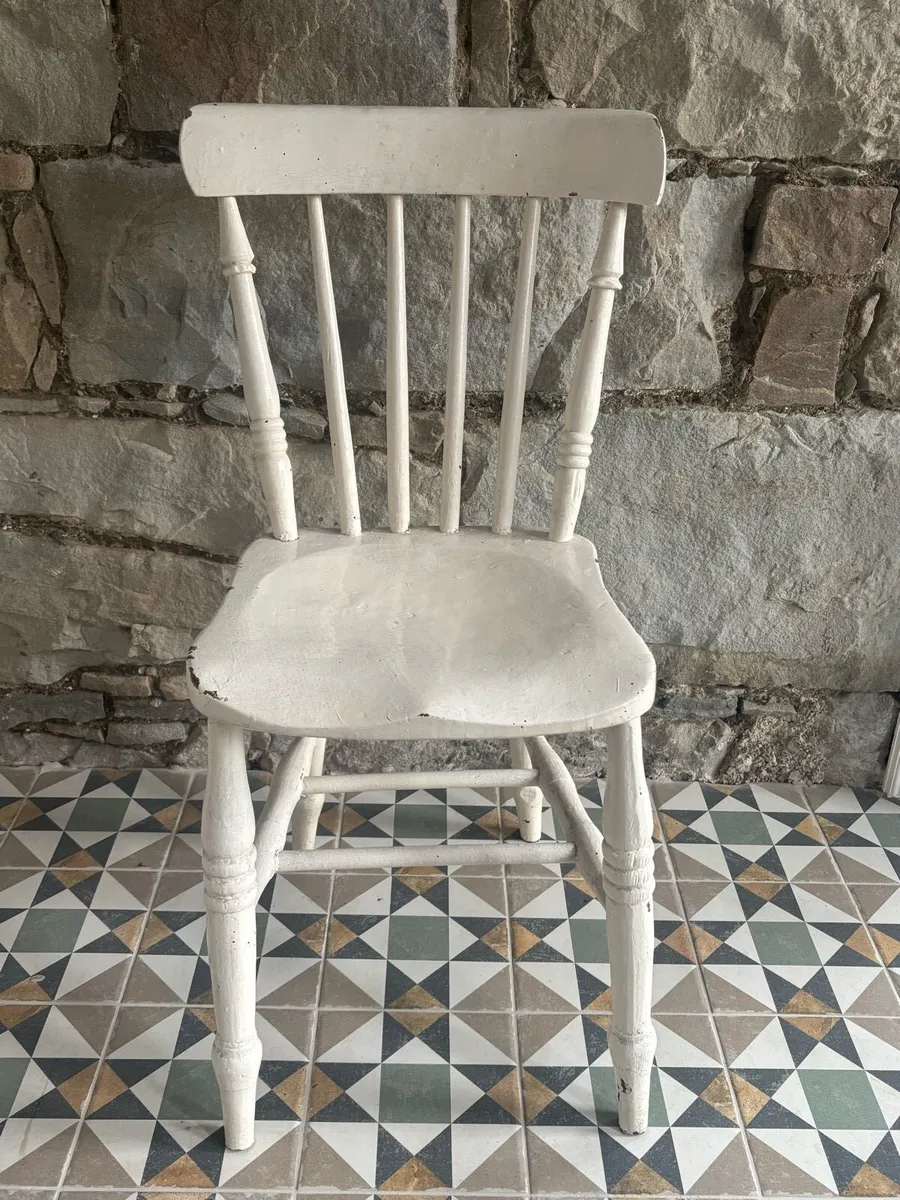 Antique farmhouse chair - Image 2