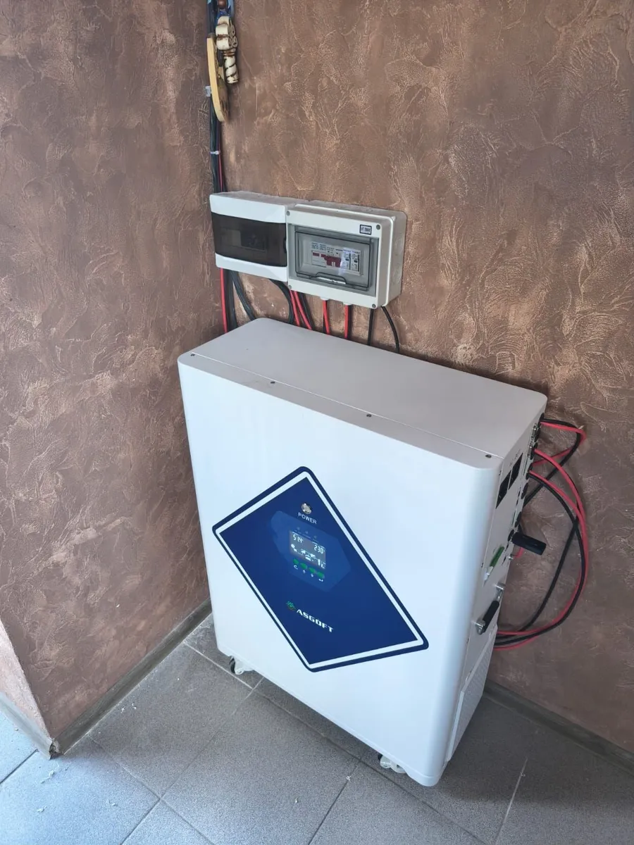 12kw hybrid solar generator with 16kwh battery - Image 4