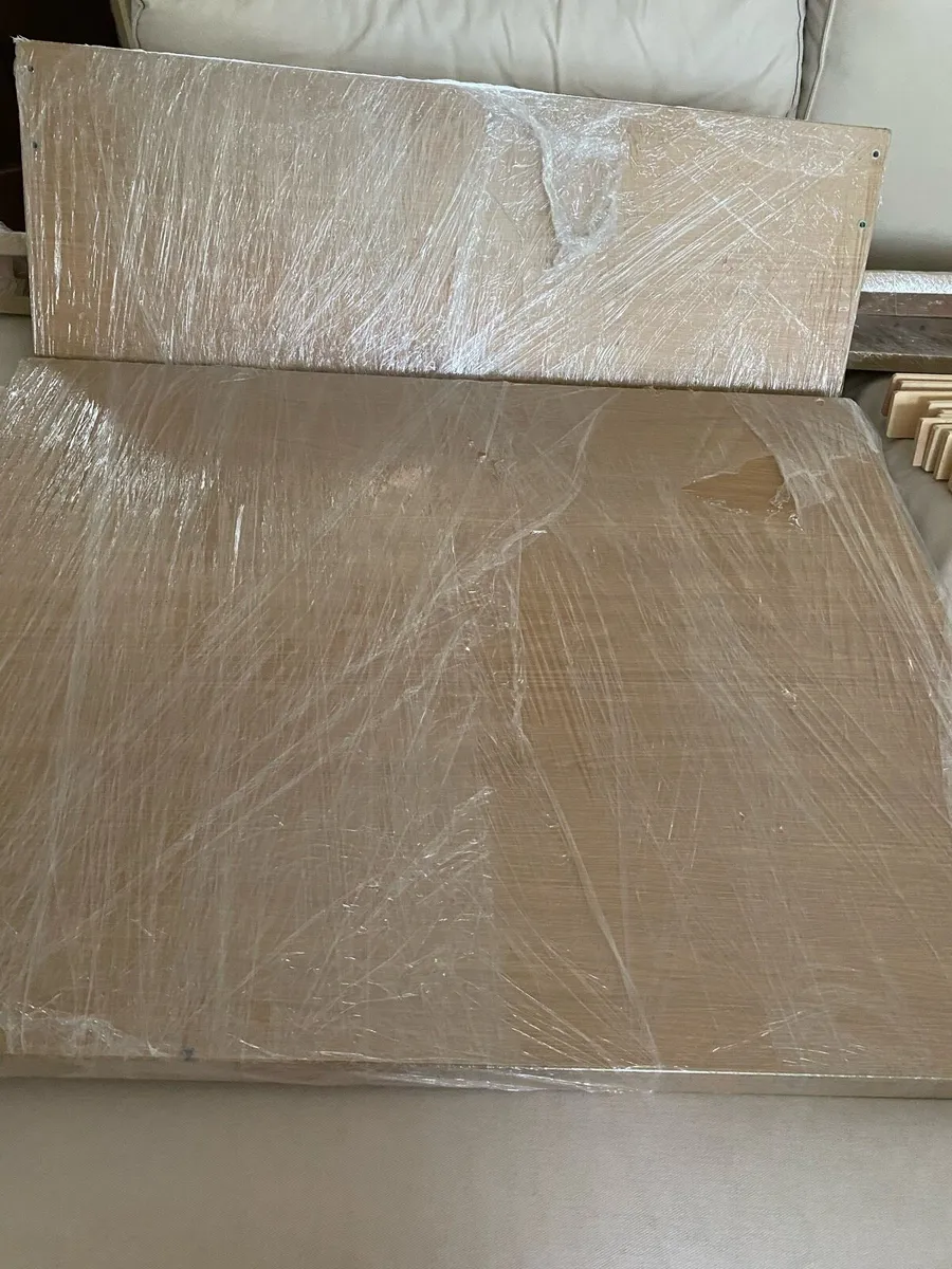 Light Oak Single Bed Frame – As New - Image 3