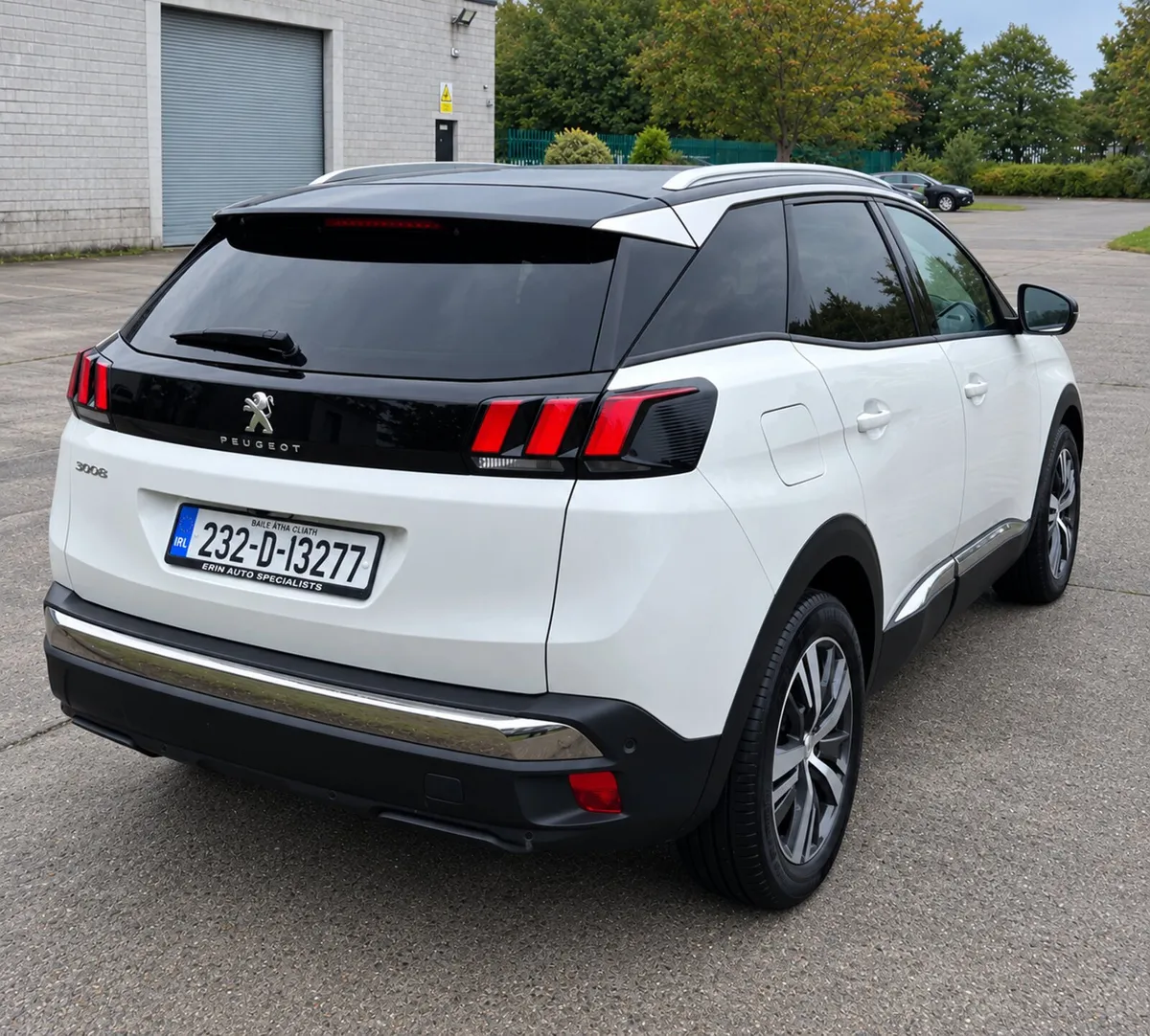 2023 Peugeot 3008 AUTOMATIC Commercial - Image 4