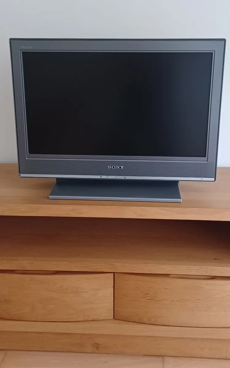 TV .SONY BRAVIA - Image 1