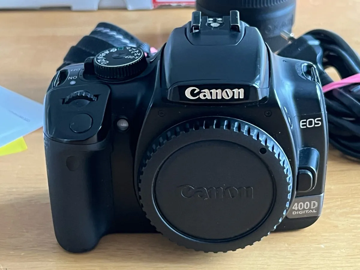 Canon EOS 400D with 18-55mm kit lens in Box - Image 4