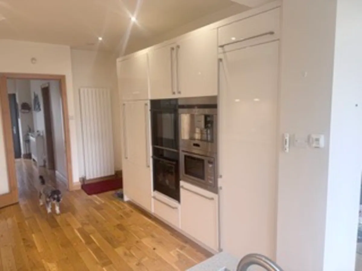 Kitchen - Image 4