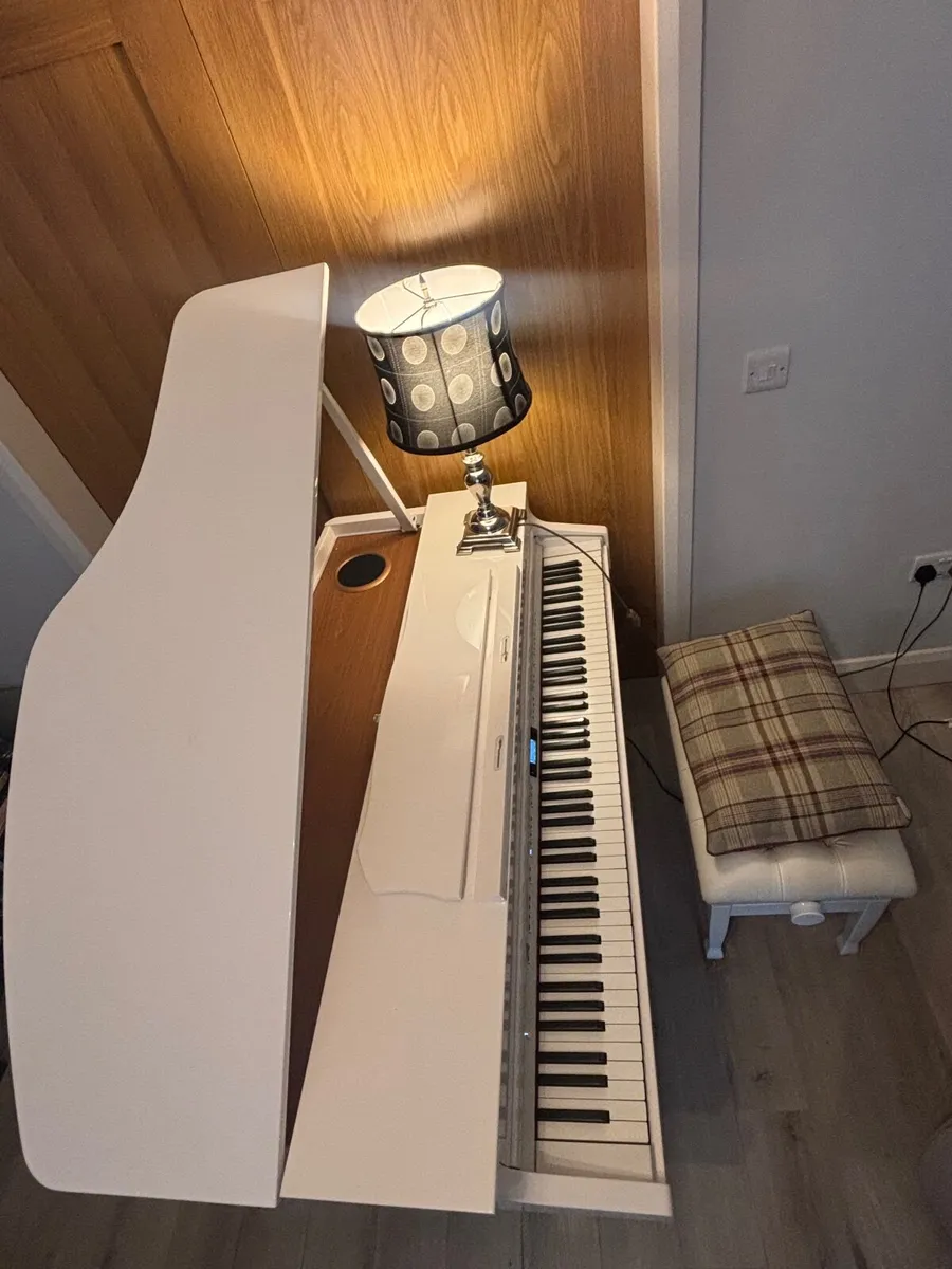 Roland Mini Grand Piano - Image 3