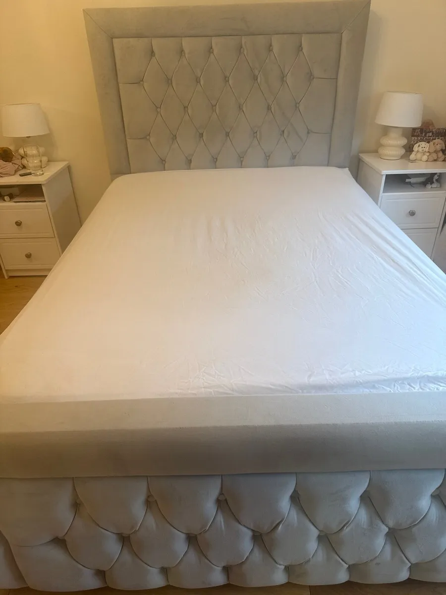 Double Divan Bed - Image 3