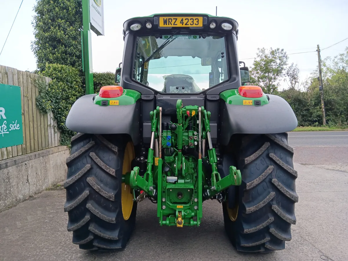 John Deere 6120M (2025) - Image 3