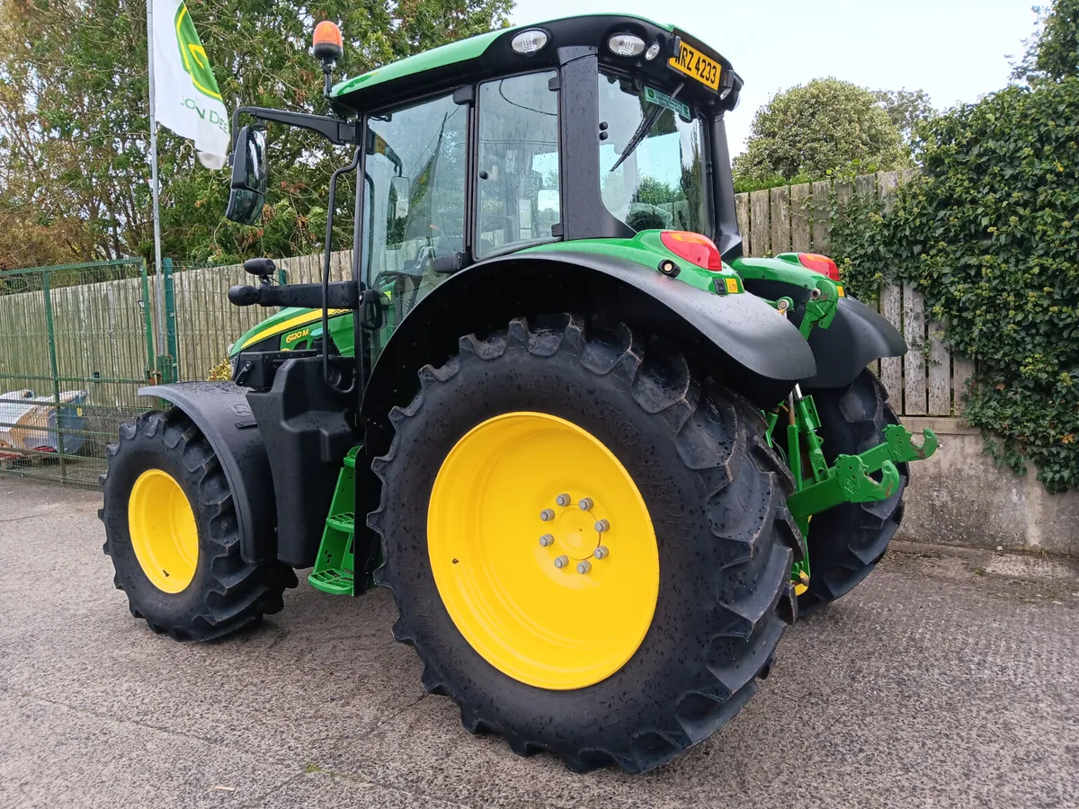 John Deere 6120M (2025) - Image 2