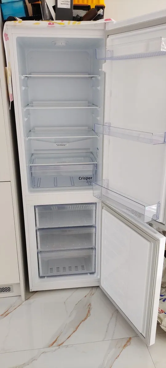 Refrigerator - Image 2