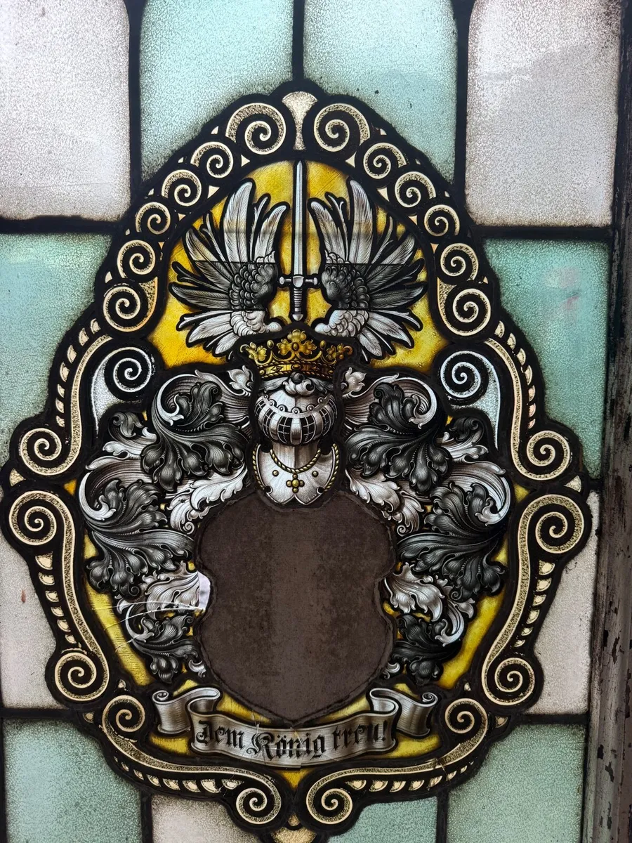 2 coloured glass windows for restoration - Image 3