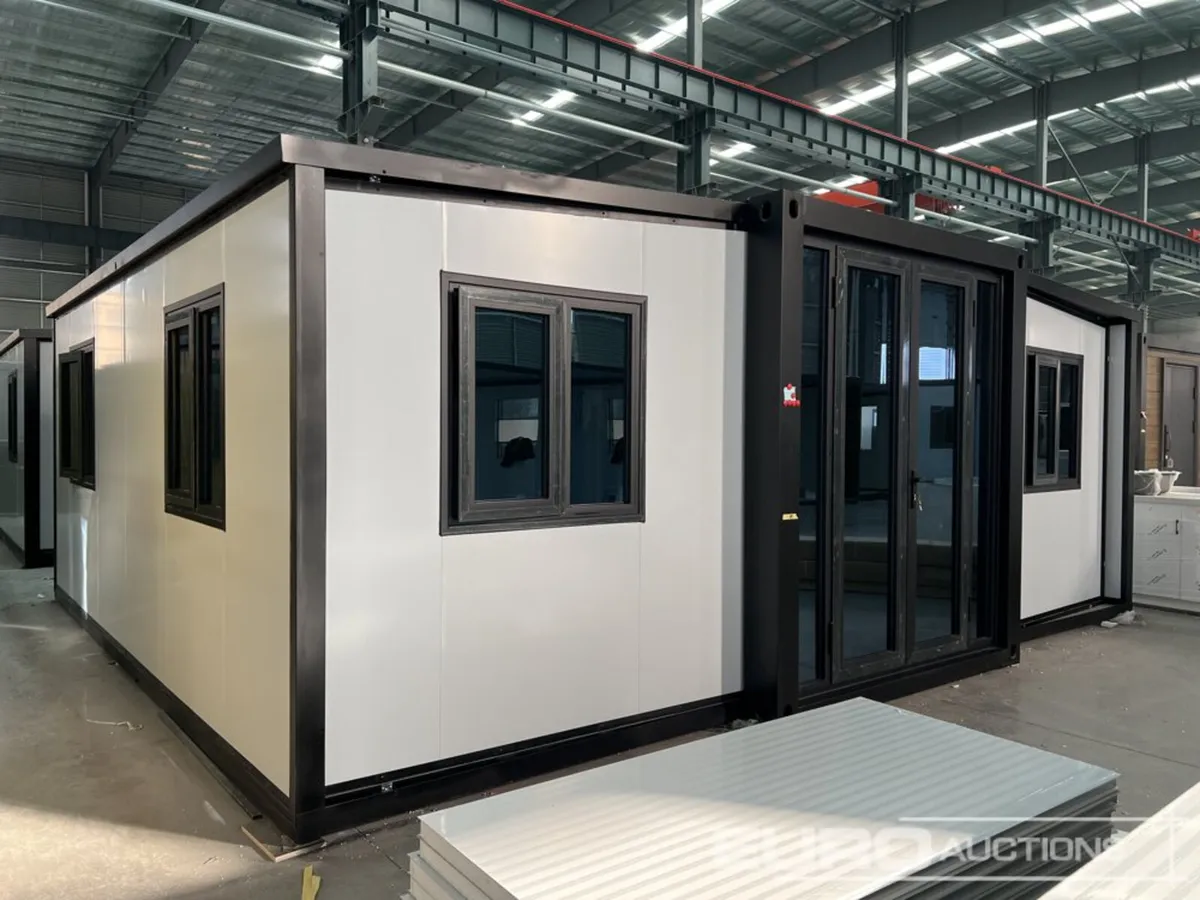 2026 20' x 19' Deluxe Expandable Container House - Image 1