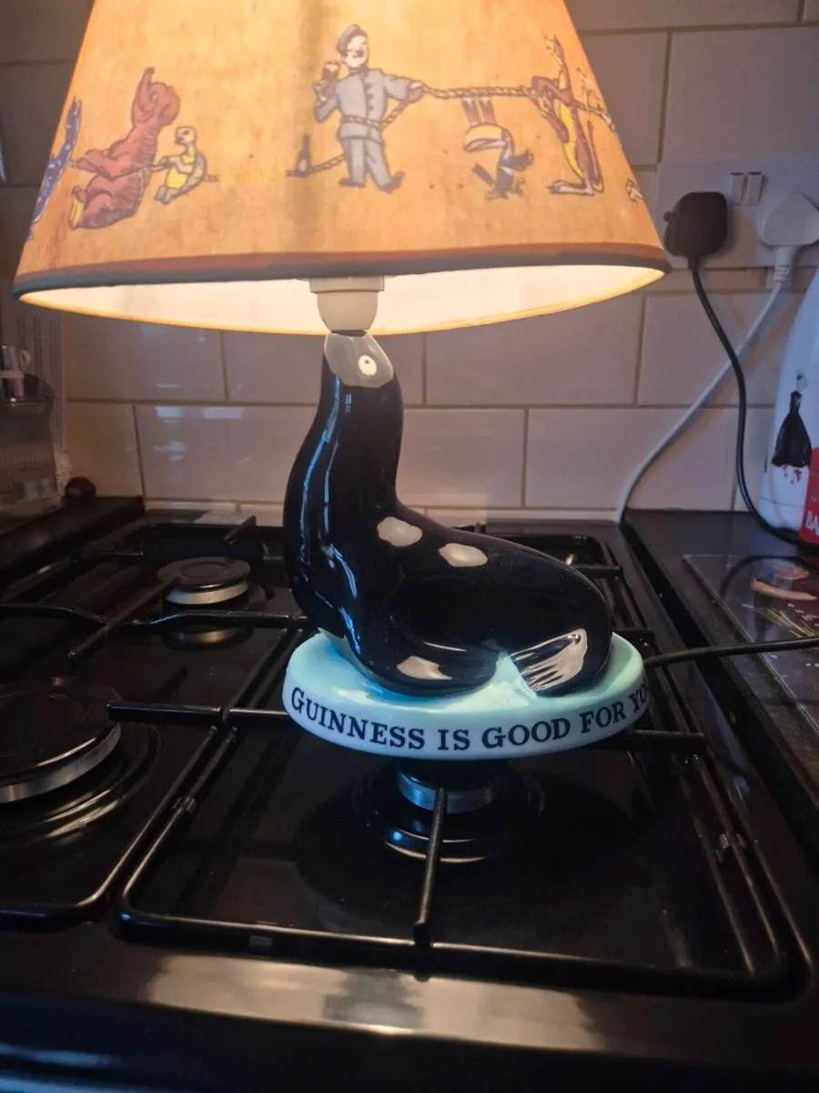 Guinness  lamp - Image 2