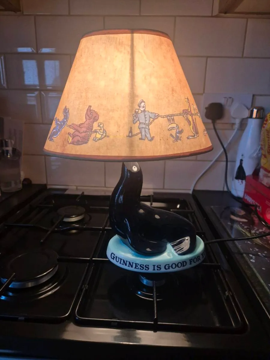 Guinness  lamp - Image 1