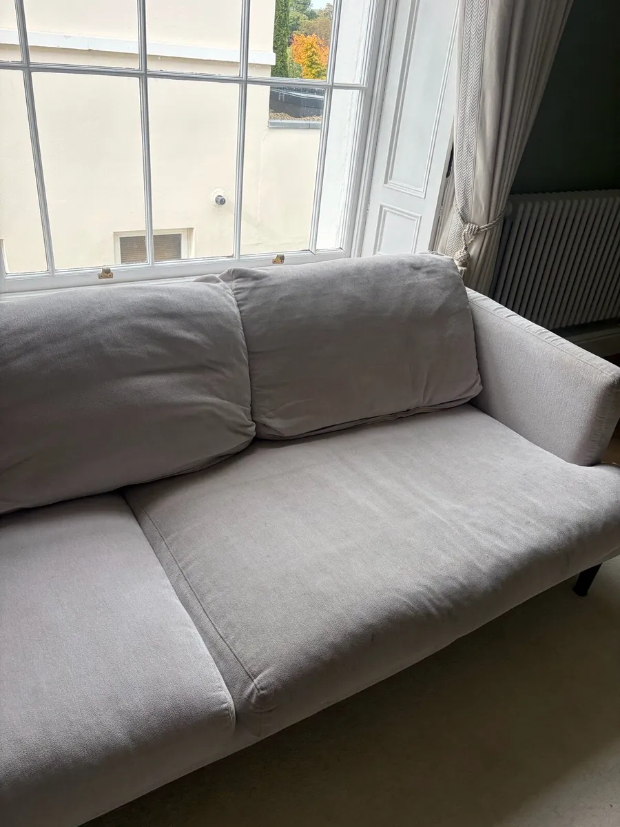 Couch - Image 3
