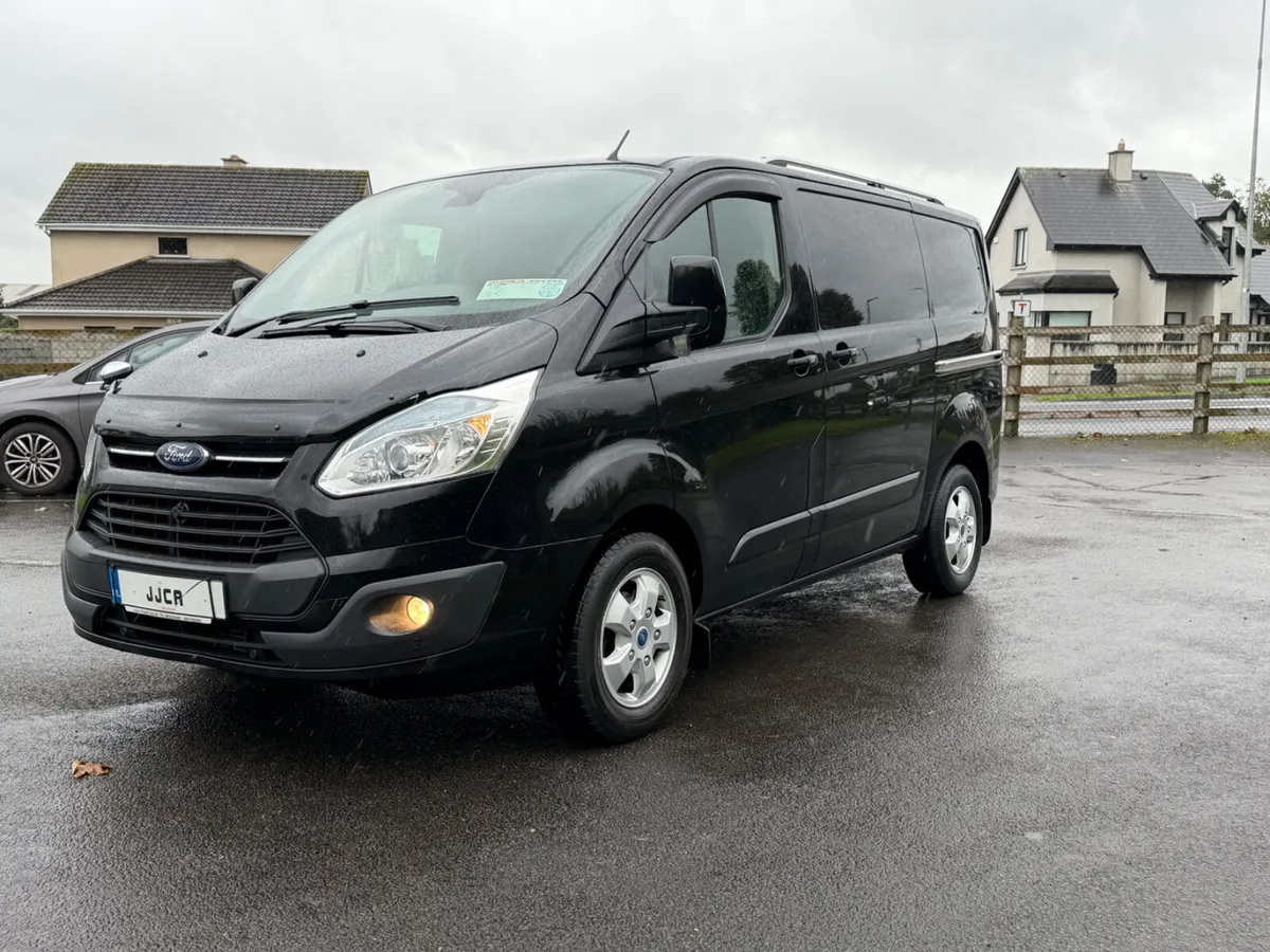 ABSOLUTELY STUNNING LIMITED FORD CUSTOM BLACK - Image 3
