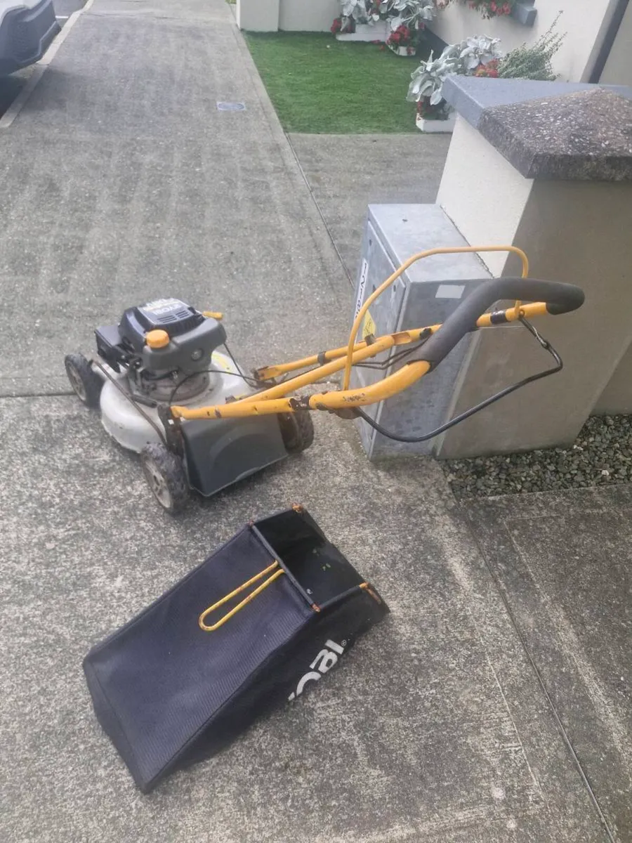 Lawnmower for sale - Image 2