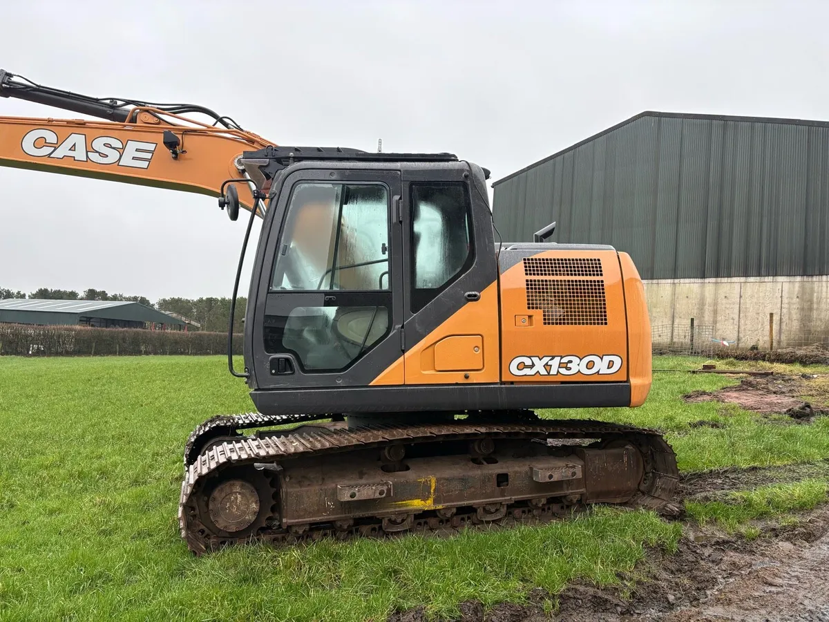 Case CX130D digger - Image 1