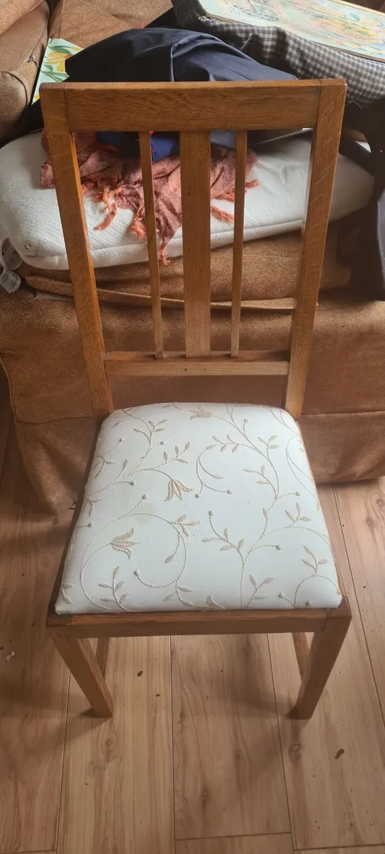 Decorative cloth seat wooden bedroom chair 25 deli