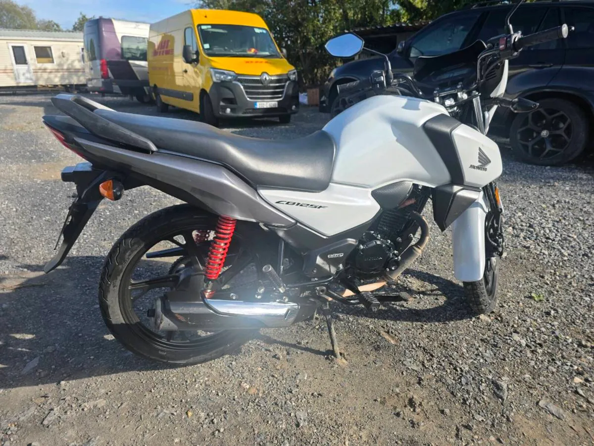 Honda CB125F - Image 3