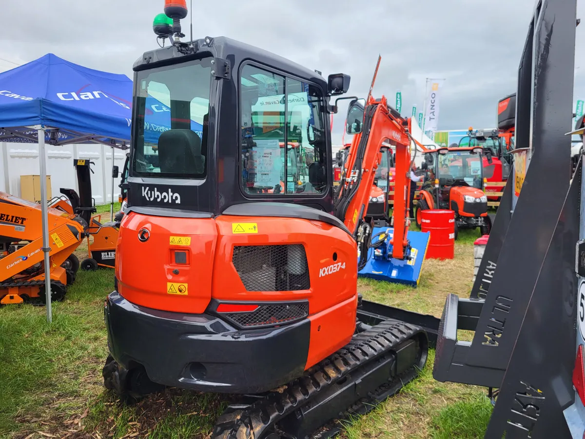 Kubota KX037-4 - Image 3