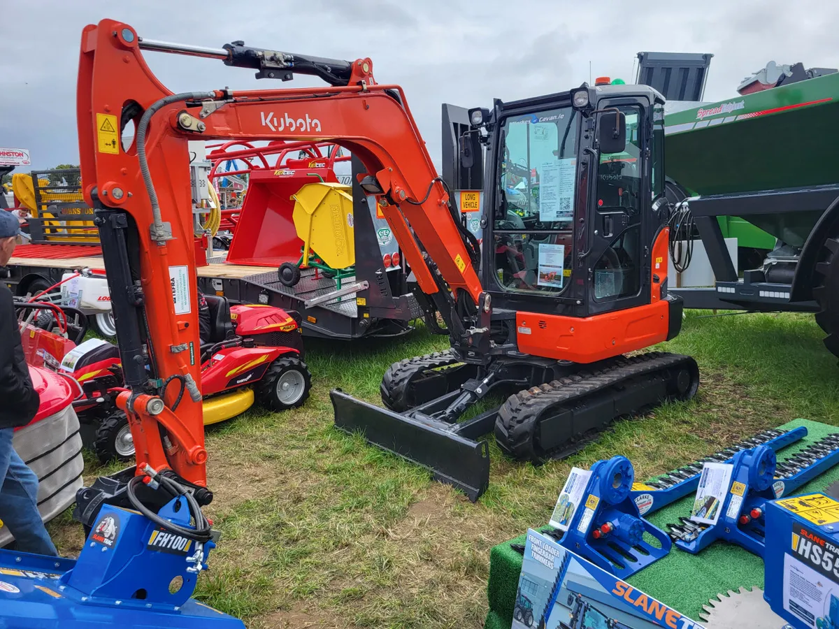 Kubota KX037-4 - Image 1